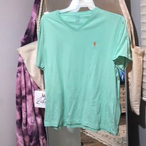 Polo v neck